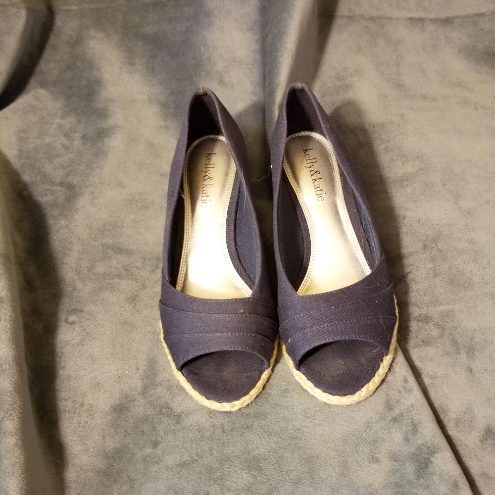 Kelly and Katie Wedges Navy Blue